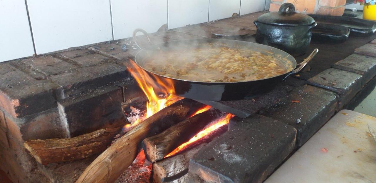 Hotel Fazenda Recanto Do Monte Alegre Piraju Kültér fotó